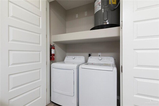 Photo - 10 La Vista Ave W Unit 2