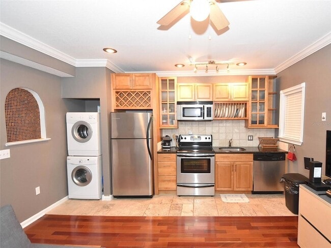 Photo - 201 6th St S Unit 203