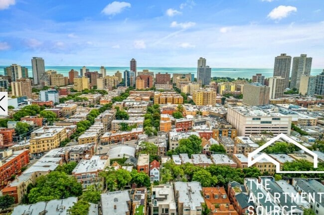 Photo - 2888 N Clark St Unit 3