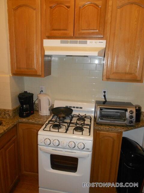 Photo - 165 Hemenway St Unit 5