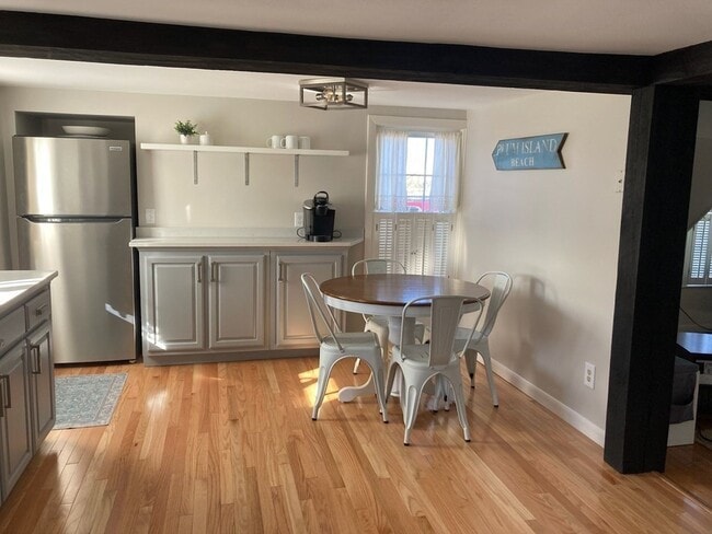 Photo - 257 Winter St