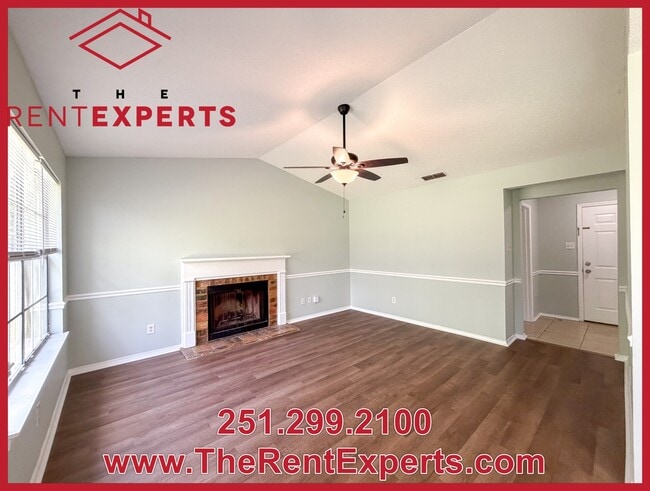 Photo - 9760 Royal Woods Dr N