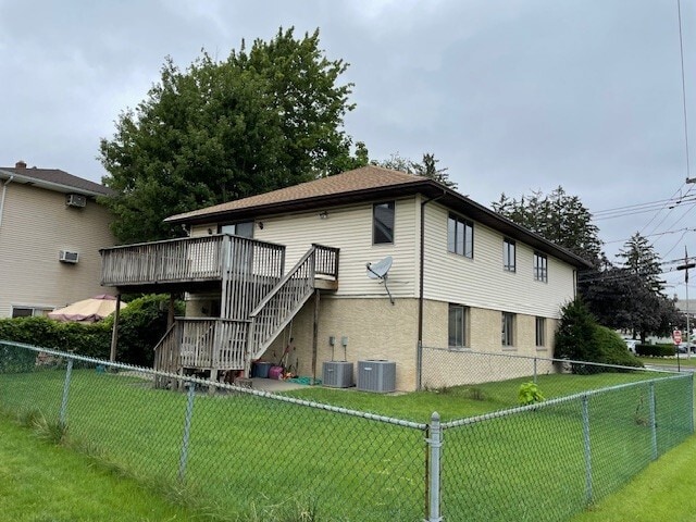 patio interior - 91 Grove St Unidad 1st floor