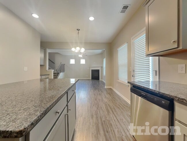 Photo - 307 Arbor Cir