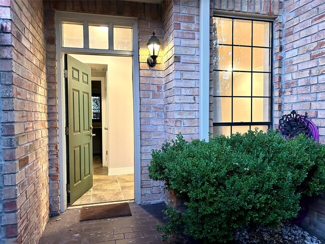 Building Photo - 4000 Purdue St Unit True