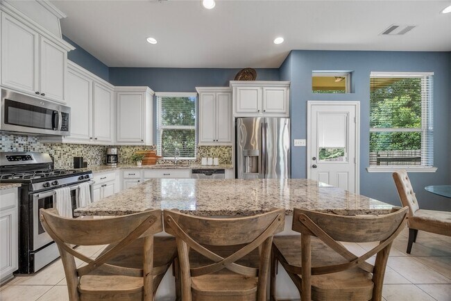 Photo - 122 Cheswood Forest Dr