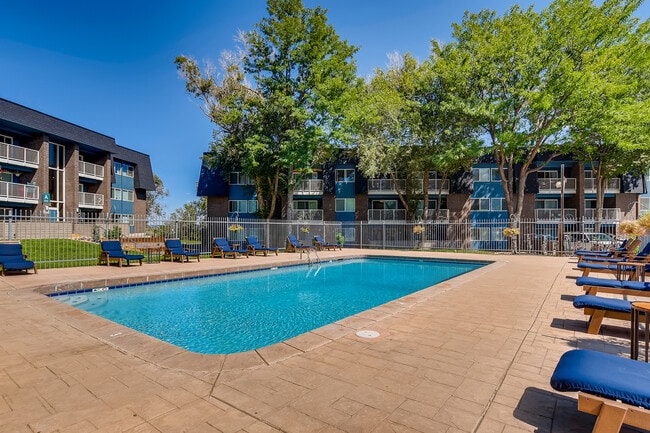 Building Photo - Sky at Bear Creek Rental