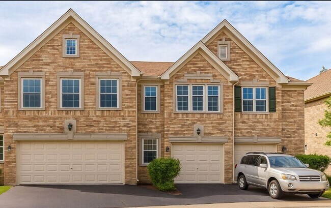 Photo - 1238 S Christine Ct Townhome