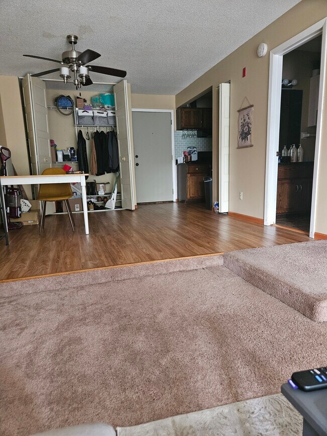 Photo - 1601 N Innsbruck Dr Unidad 128