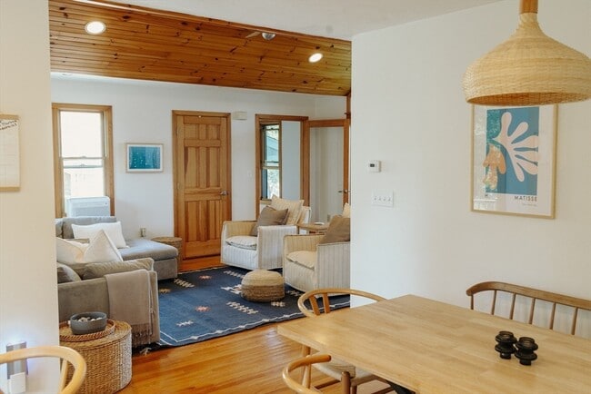 55 Lookout Point Rd