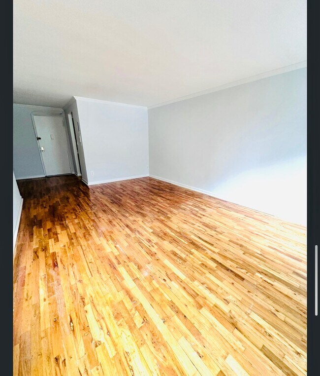 Photo - 210 Atlantic Ave