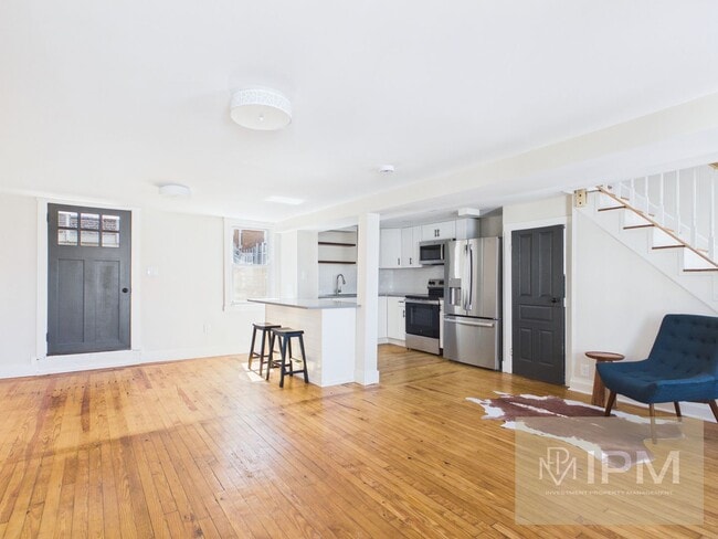 Photo - 305 W Broadway Unit 305.5 W Broadway - Rear