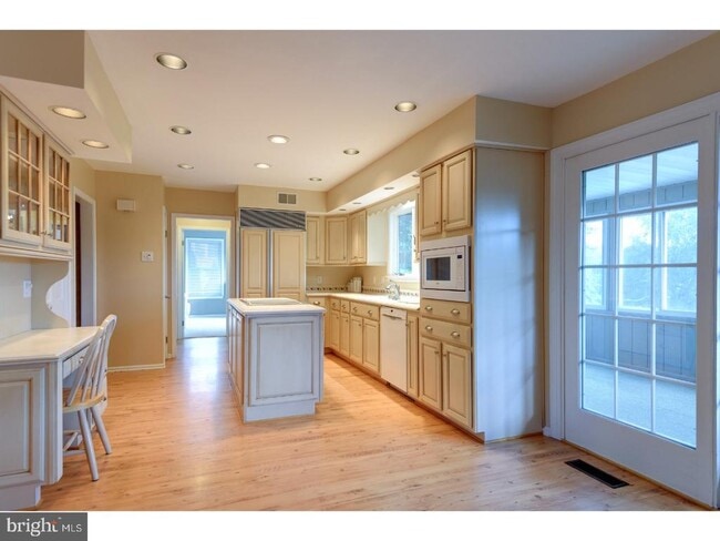 Photo - 1426 Cider Knoll Way