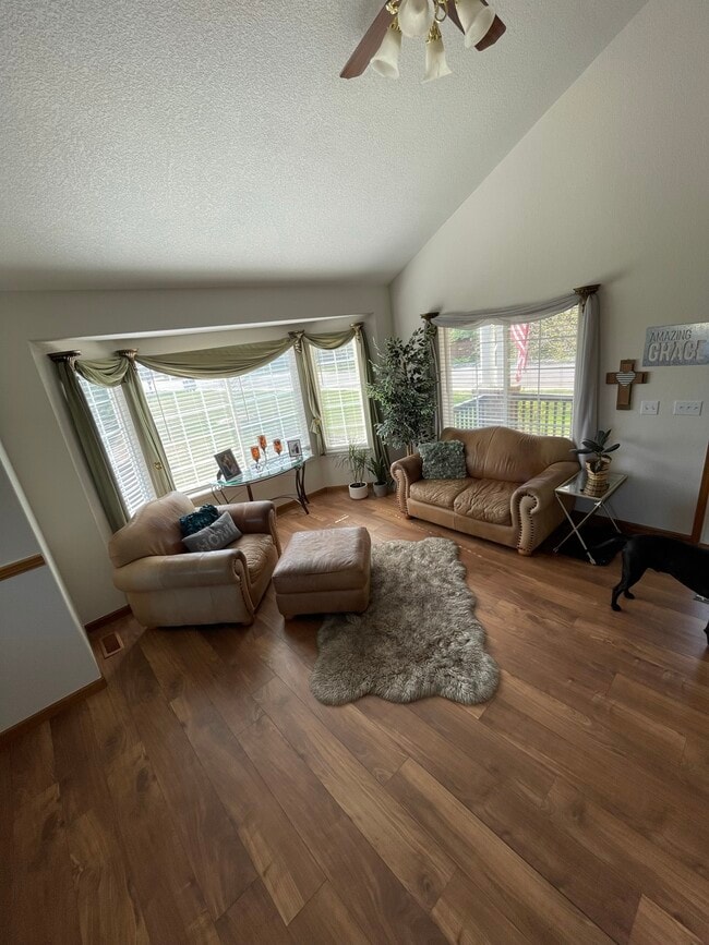 Building Photo - 1815 Tynan Dr Rental