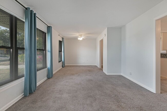 Photo - Dellview Neighborhood~Charming Mid-Century Home with Large Backyard