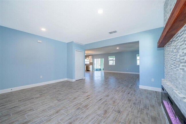 Photo - 626 Taft Dr