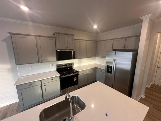Photo - 23 Berryville Dr