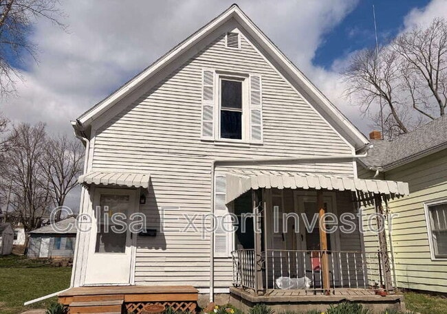 Building Photo - 814 Grace Ave Unit #1/2