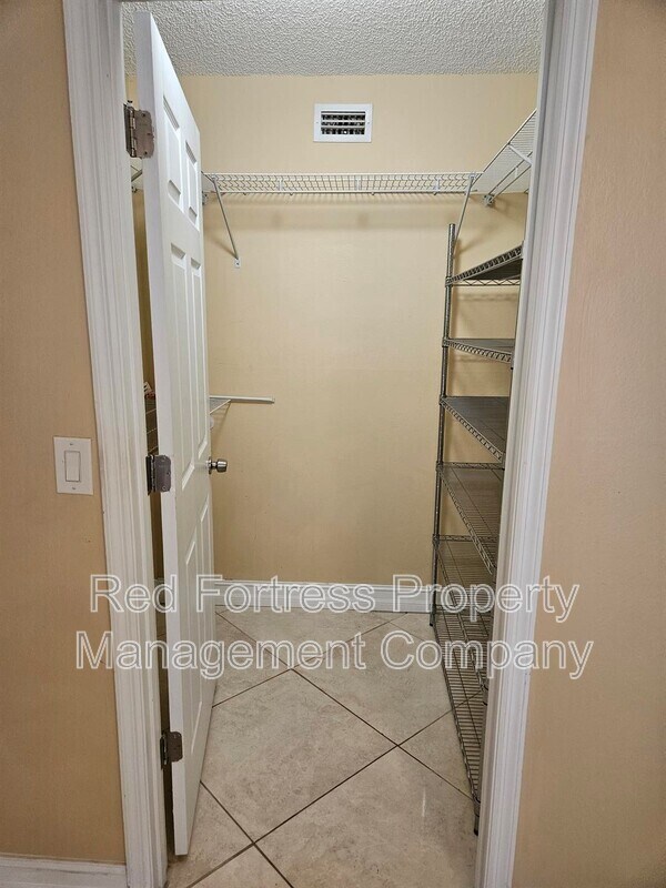 Photo - 13571 Eagle Ridge Dr Unit #1314