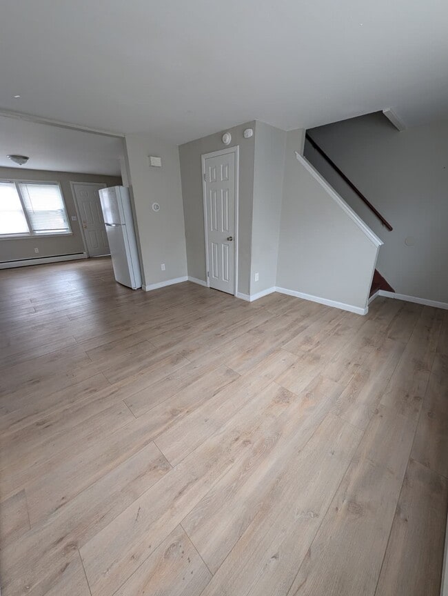 Photo - 114 Fairmont Ave