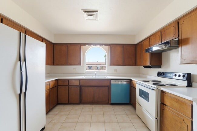 1107 N July Cir