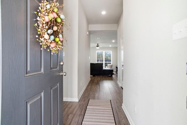 Photo - 1318 Kingsgate Dr