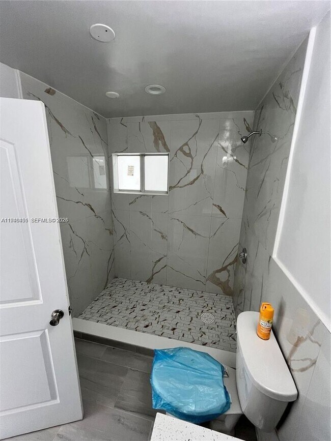 Photo - 971 NW 200th Terrace