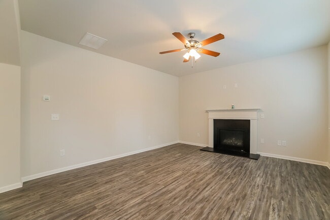 Photo - 94 Susie Creek Ln