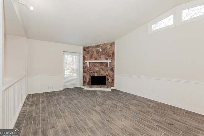 Photo - 1830 Nicole Ln