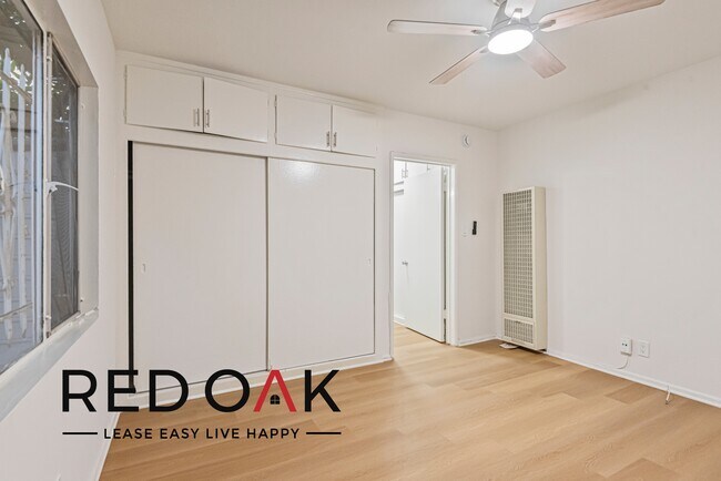 Photo - Cozy One Bedroom Walk-Up with Tons of Natu... Unidad 3