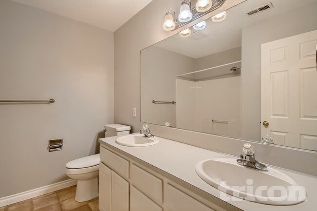 Photo - 28501 SW Meadows Loop