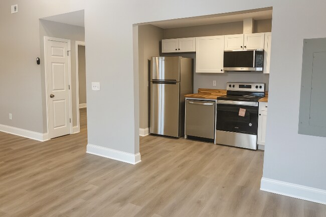 Photo - 1630 S Greenwood Ave