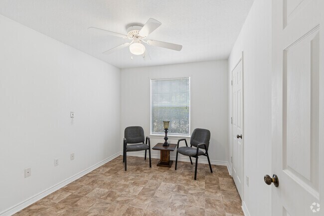 2BR, 2BA - 1,145SF - Bedroom