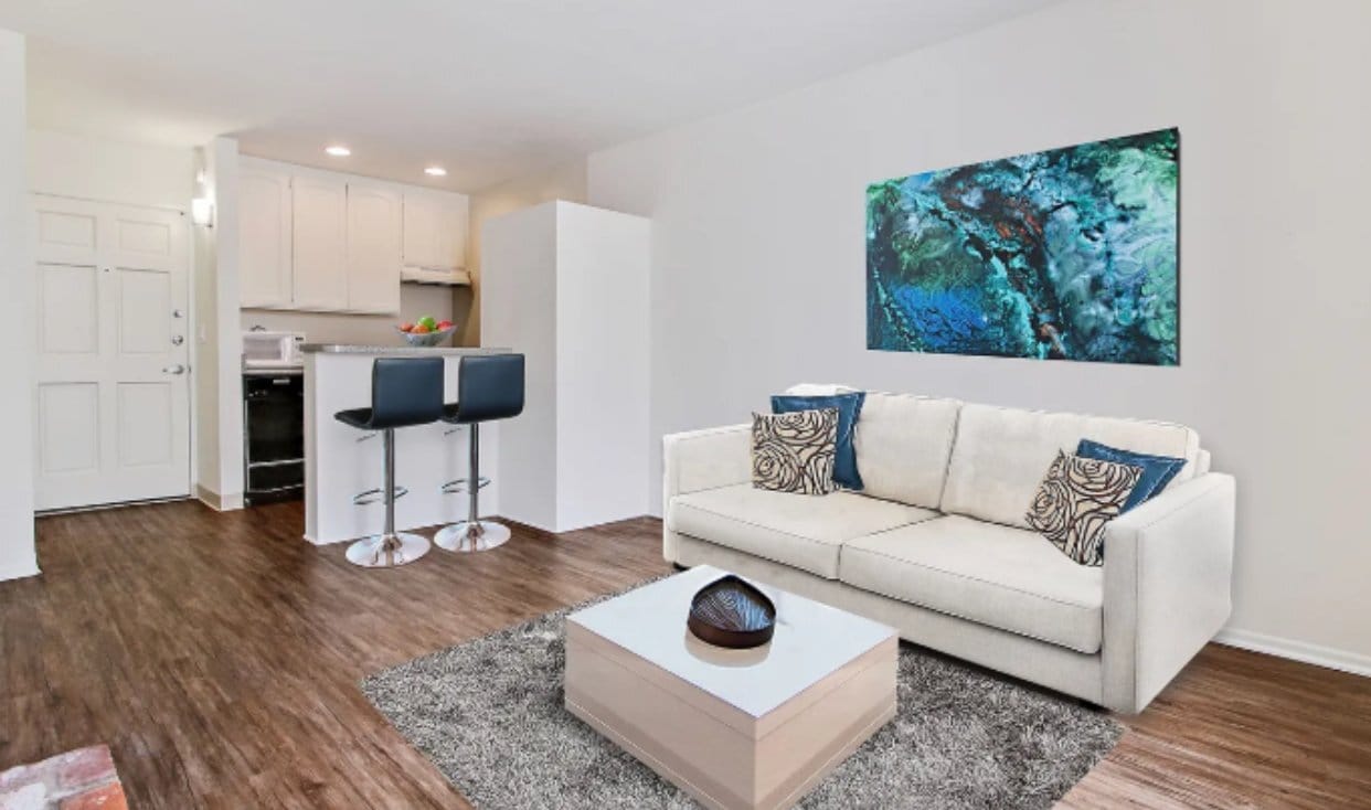 Photo - 10989 Rochester Ave Unidad 307