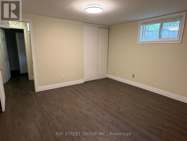 Photo - LOWER 123 SEARLE AVENUE