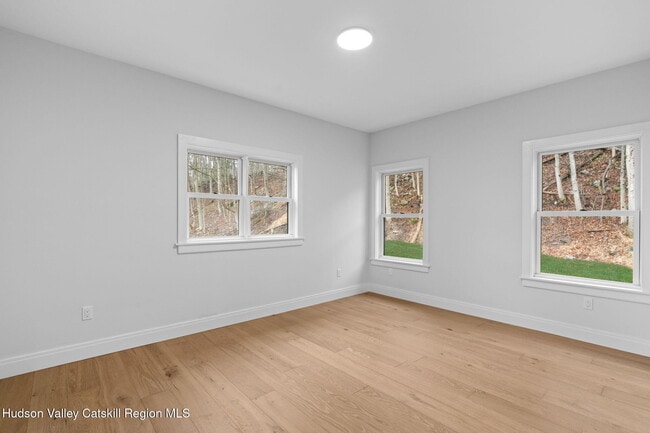 Photo - 655 Granite Rd