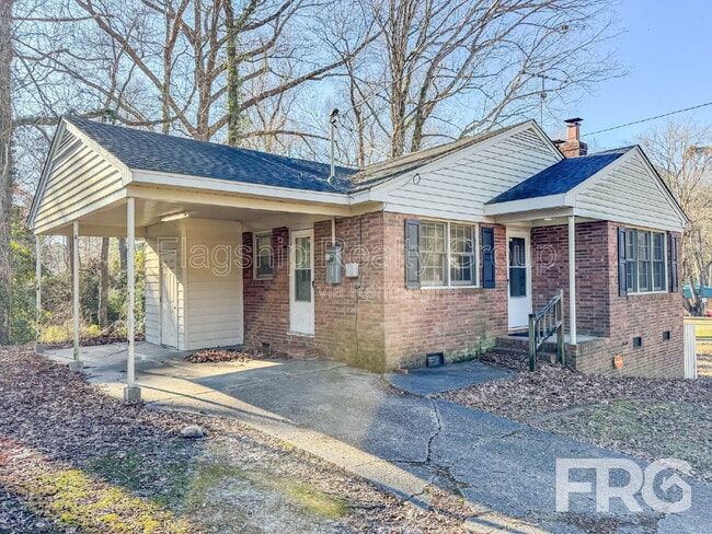 Photo - 2501 Jefferson Dr