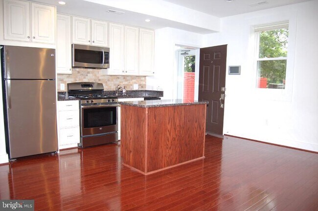 Photo - 3211 Georgia Ave NW Unit A