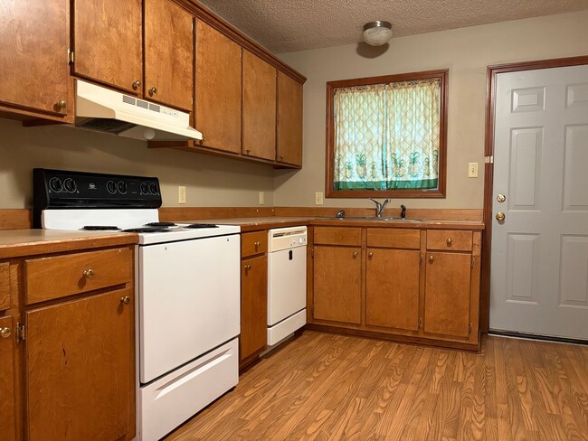 Photo - 209 Hayden St Unidad 209-A