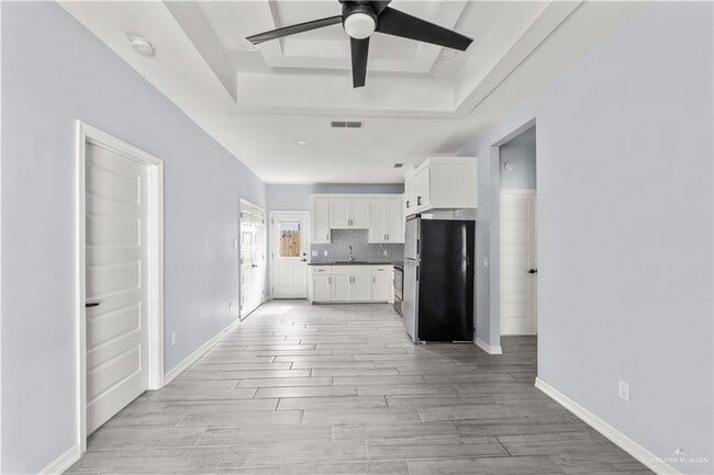 713 N Maryland St Unit 4