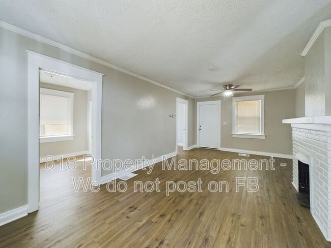 Photo - 6931 Agnes Ave