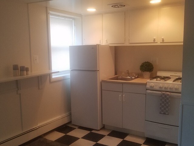 Photo - Campus Square