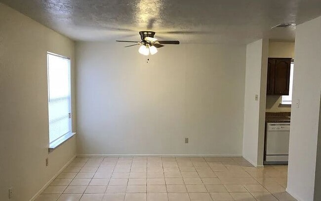 Photo - 3200 Cougar Trl