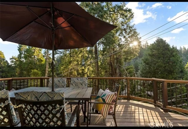 Photo - 707 Virginia