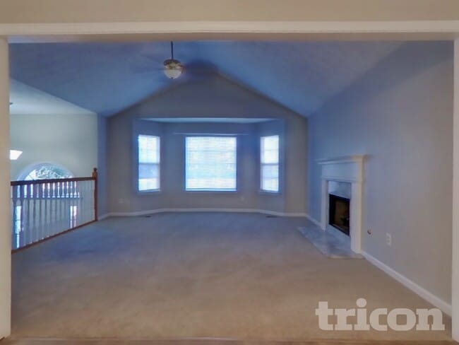 Photo - 49 Highlander Way