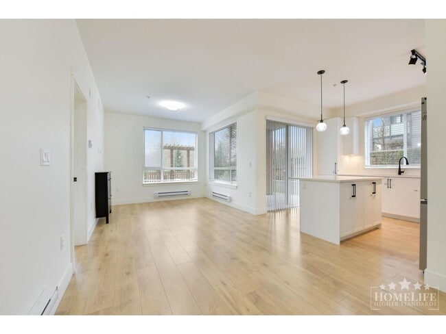 Photo - 19935-1975A 75a Ave Unité 120