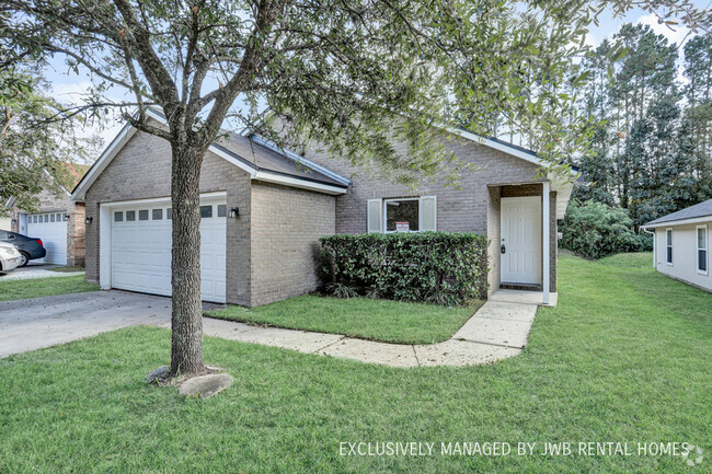 Building Photo - 8518 Maple St Rental