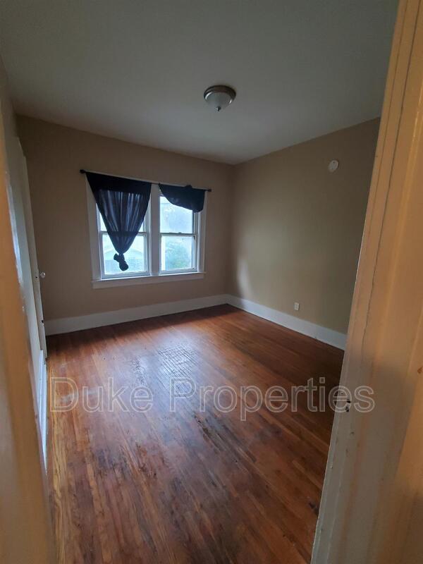 Photo - 10 Edgeland St Unit 10-UP