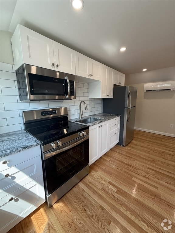 Building Photo - 112 Blaisdell St Unit 3 Rental