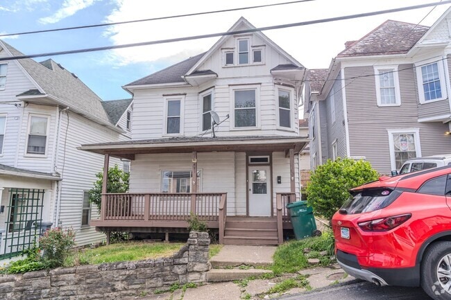 Building Photo - 411 S 7th St Rental